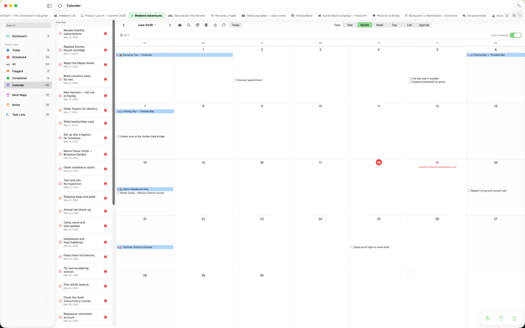 Mintofu calendar monthly view with task and event indicators